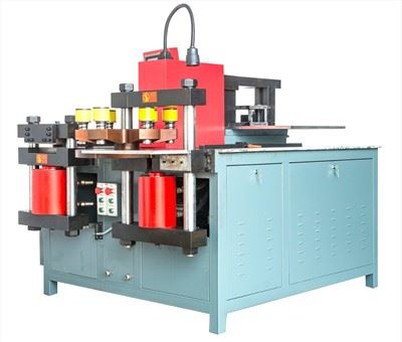 Visokokvalitetni CNC hidraulički 3 u 1 stroj za obradu sabirnica za bakar